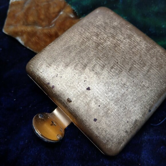 Avon Compact - Picture 3 of 5